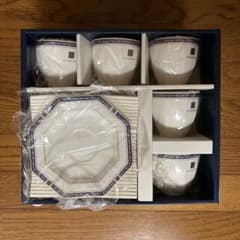 未使用品　GIVENCHY ティーカップ＆ソーサー 5客コーヒーセットのサムネイル