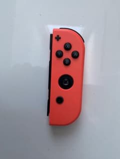 †ALPHA† 様専用　Switchジョイコン右　ジャンク扱いのサムネイル