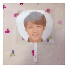 神山智洋  団扇のサムネイル