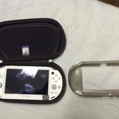 プレイステーションvita 本体のみのサムネイル
