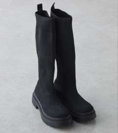 【 美品 】ニットロングブーツのサムネイル