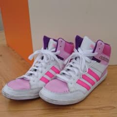 adidas アディダス スニーカーのサムネイル