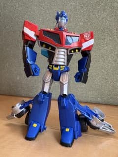 トランスフォーマー アニメイテッド オプティマスプライムのサムネイル