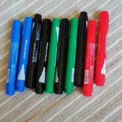 ホワイトボード　マーカーのサムネイル