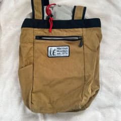 marmot ベージュ　バックパックのサムネイル