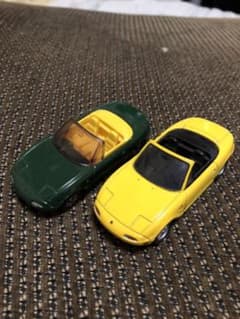 トミカリミテッドと通常トミカのロードスターセットのサムネイル