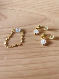 ムーンストーンゴールドメッキ ピアスとリングセットのサムネイル