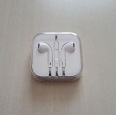 iPhoneイヤホンのサムネイル