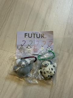 FUTUR. おトボケアニマルズフィギュアマスコット 2種セット コアラ犬のサムネイル