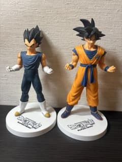 ドラゴンボール超 スーパーヒーロー 孫悟空 ベジータ フィギュアのサムネイル