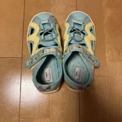 水色と黄色のキッズサンダル 19センチのサムネイル
