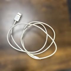 Lightning USBケーブル ホワイト 長さ　1Mのサムネイル