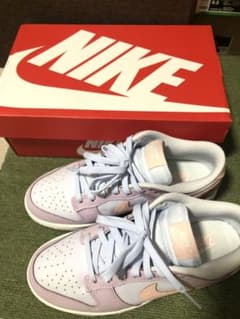 NIKE DUNKローのサムネイル