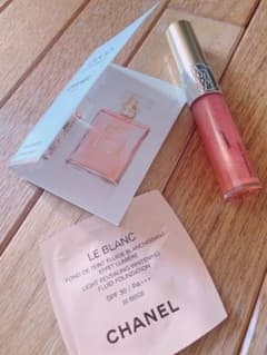 CHANEL  ♡✖️YSL♡ 香水　ファンデ　リップグロス♡のサムネイル