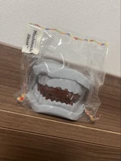 スクイーズ　モチアク　入れ歯のサムネイル