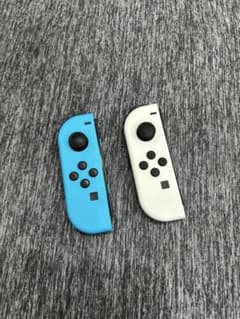 Nintendo Switch Joy-Con ブルー ホワイト ジャンク品のサムネイル
