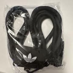 adidas スマホショルダーストラップ　非売品のサムネイル
