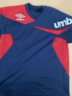 umbro アンブロ サッカー プラクティスシャツ ネイビー レッドのサムネイル