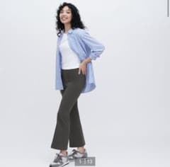 イージーフレアレギンスパンツ（丈短め67cm）のサムネイル