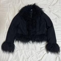 ファー付き黒ショートジャケットのサムネイル