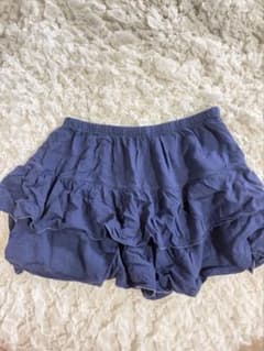Brandy Melville ネイビー ミニフレアスカートのサムネイル