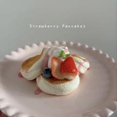 ふわふわいちごスフレパンケーキ フェイクスイーツ おままごと 食品
