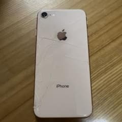 iPhone 8 Gold 64 GB docomoのサムネイル