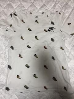 ナイキTシャツのサムネイル