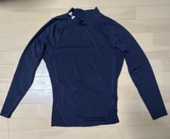 UNDER ARMOUR アンダーアーマー アンダーシャツ 長袖のサムネイル
