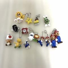 スーパーマリオ キーホルダー 14点セットのサムネイル
