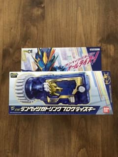 新品、未開封DXランペイジガトリングプログライズキーのサムネイル
