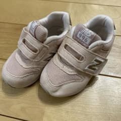 New Balance 996 キッズ スニーカー ピンク　12.5cmのサムネイル