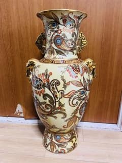 中国壺 飾り壺 中国製 チャイニーズ MADEINCHINA 大きい　ゴールド 中国壺 飾り壺 中国製 チャイニーズ MADEINCHINA 大きい ゴールド