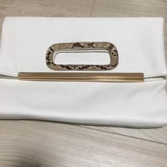 クラッチバッグのサムネイル