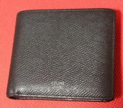 【送料無料】CELINE　二つ折り財布　10C873BEN.38SIのサムネイル