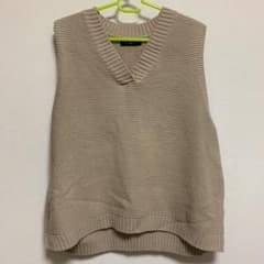 ★1000円→800円★ 5/22限定価格 ニットベストのサムネイル