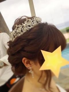 ウエディングティアラのサムネイル