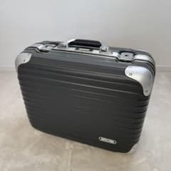 RIMOWA 『Silber Integral』 ヴィンテージ ボードケース RIMOWA 『Silber Integral』 ヴィンテージ ボードケース - メルカリ