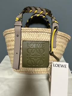 お値下げ【良品】 LOEWE かごバッグ ベージュ/オリーブ/イエロー 編み込み お値下げ【良品】 LOEWE かごバッグ ベージュ/オリーブ/イエロー