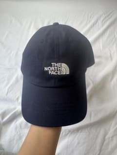 THE NORTH FACE ネイビー ベースボールキャップのサムネイル