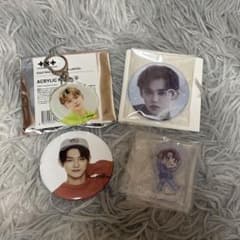 txt ヨンジュン アクスタ アクキー 缶バッチ セット - メルカリ