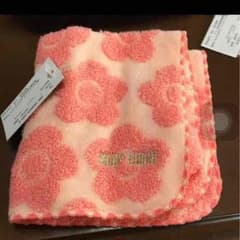 MARYQUANTのサムネイル