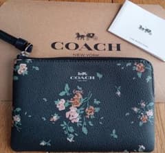 【とも様専用】COACH　花柄ポーチのサムネイル