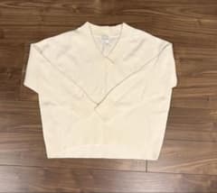 Spick & Span Vネックニットのサムネイル