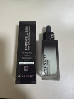 GIVENCHY プリズム・リーブル・スキンケア＆カラー セラムのサムネイル