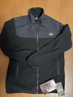 新品タグ付き　タラスブルバ　TARAS BOULBA フリースジャケット（L）のサムネイル