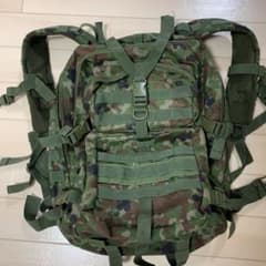 迷彩リュック　未使用ネックウォーマー付きのサムネイル