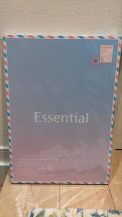 新品未使用！花王 Essential NewJeans ミニポスターセット - メルカリ