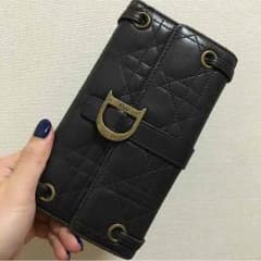 送料込✩︎Dior✩︎財布✩︎中古のサムネイル