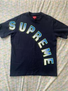supreme アーチロゴ　Tシャツのサムネイル